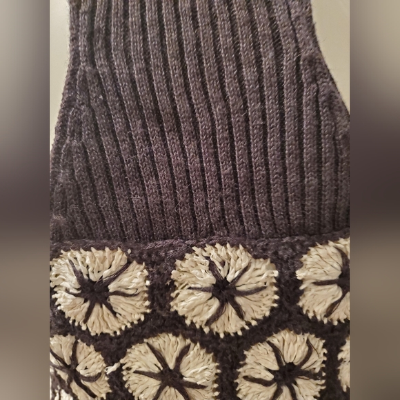 Knitted & Knotted Anthropologie Kaneohe Crochet Ramie Racer Back Tank Top - Picture 6 of 8